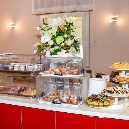 Hotel Arena Rimini Luaran gambar
