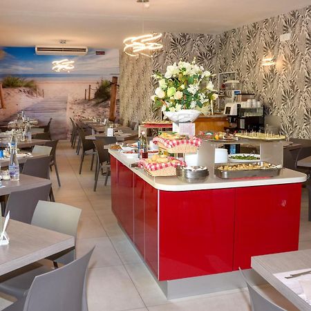 Hotel Arena Rimini Luaran gambar