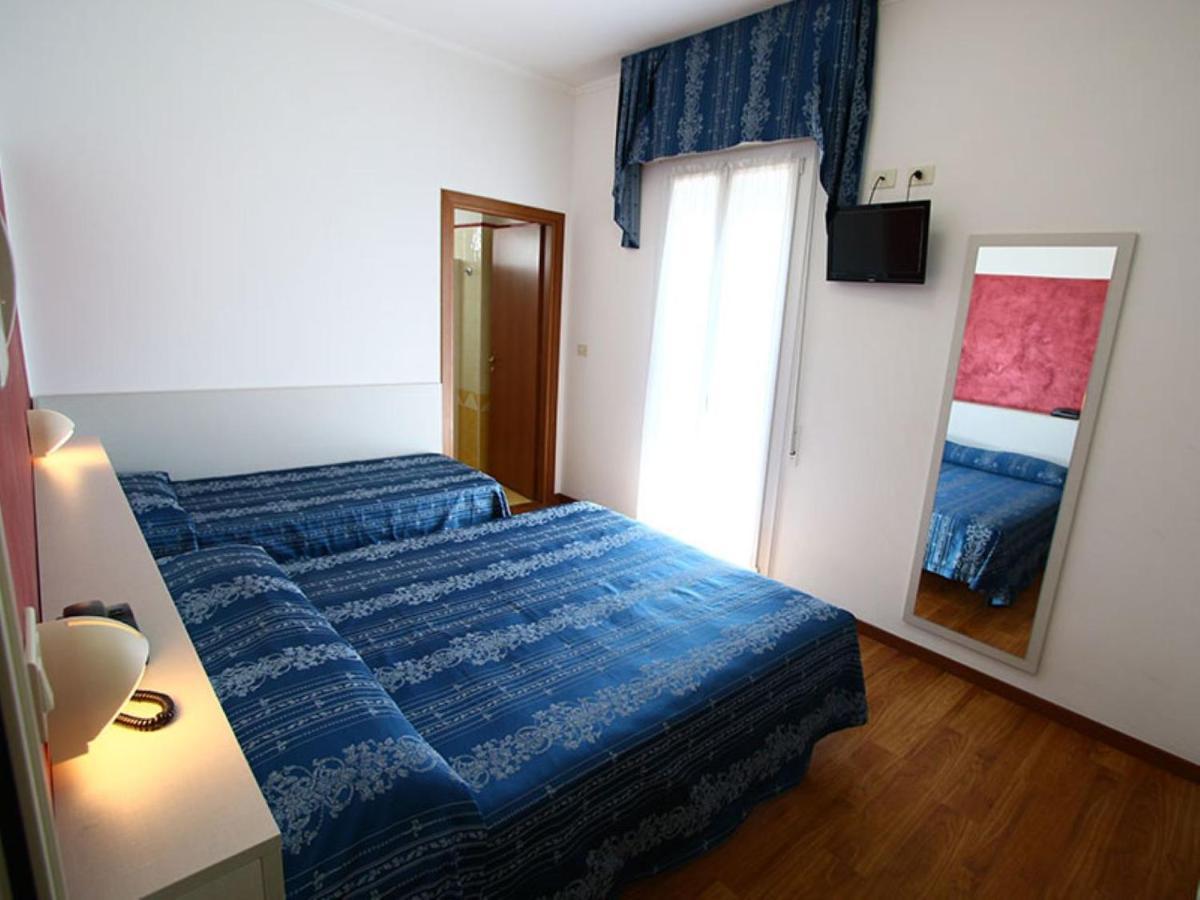 Hotel Arena Rimini Luaran gambar