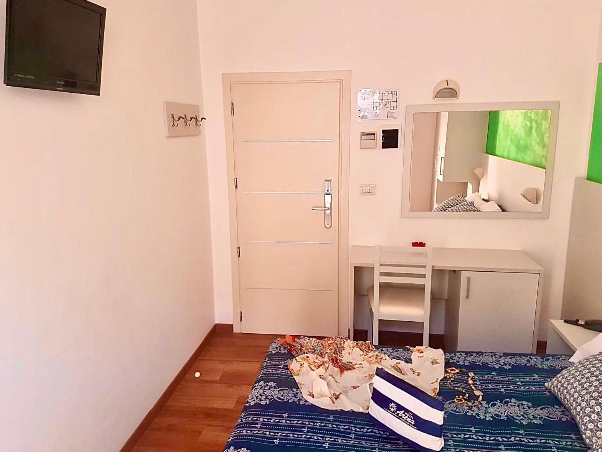 Hotel Arena Rimini Luaran gambar